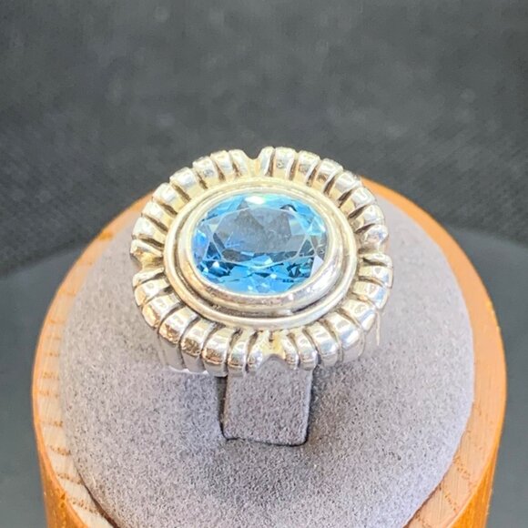 VTG Sterling Silver 925 Blue Topaz Bezel Set Textured Ridged Border Size 8.25 - Picture 7 of 13